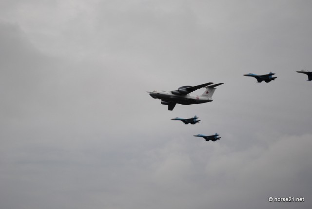 Самолеты над Москвой