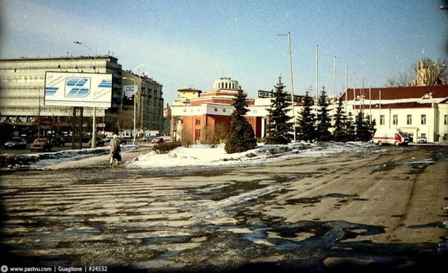 Прогулка по Москве 1996 года