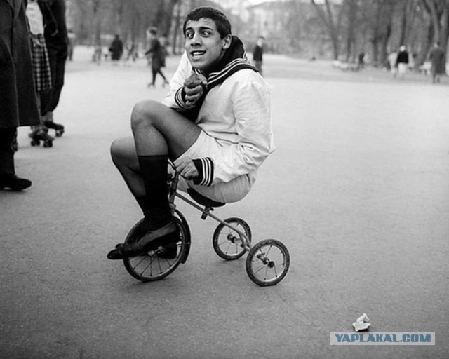 Фотографии известных людей в молодости