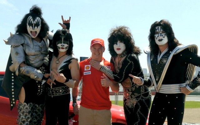 Kiss - Dynasty. История создания