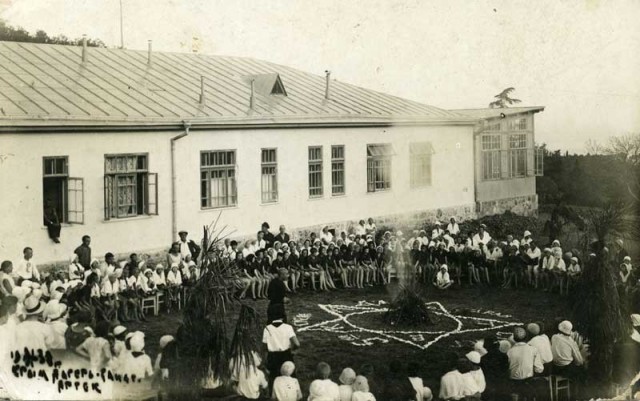 Подборка архивных снимков