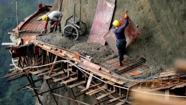Уже 3000 лет так строим и ничего