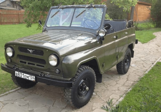 Сейчас бы кабриолет, а не это всё... Красивых автофото пост