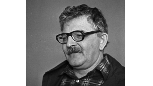 «Будьте смелее»: 100 лет со дня рождения Аркадия Стругацкого