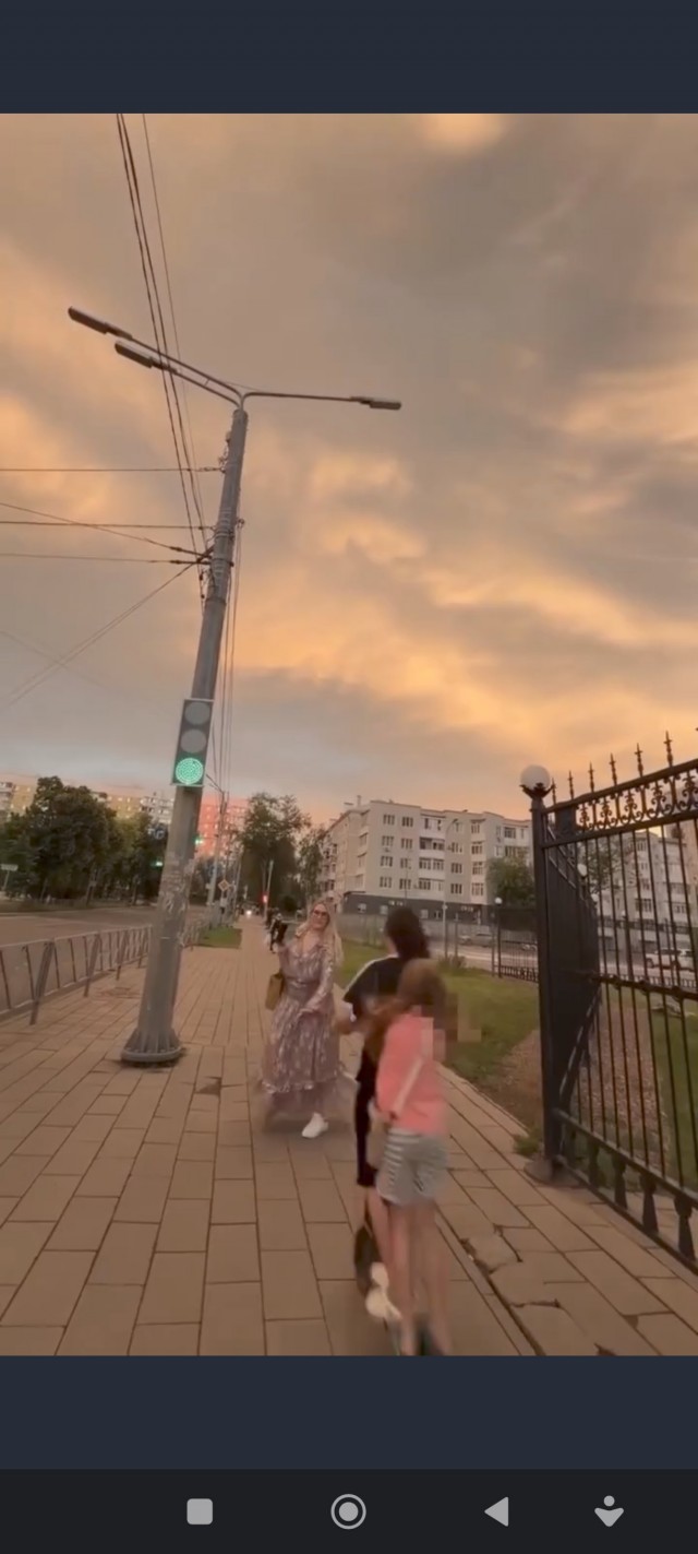 Самарчанку сбил электросамокат, за рулём которого была 11-летняя девочка