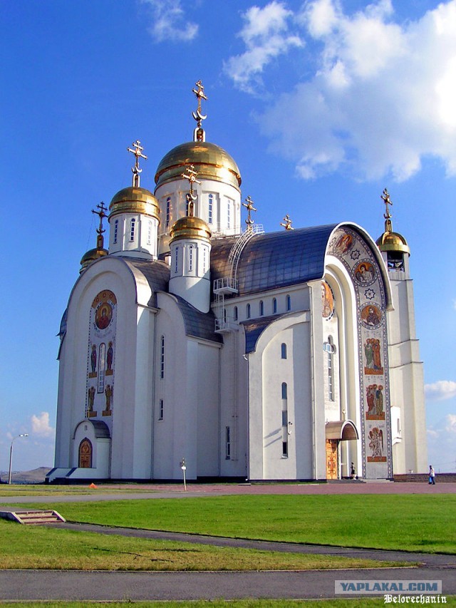 Самые красивые храмы России