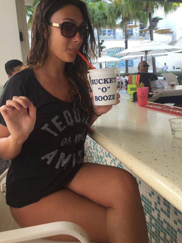 Когда праздник удался или берегите себя, девушки