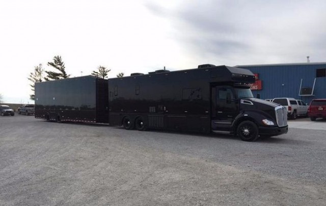 Тягач мечты, в котором не отказался бы пожить каждый