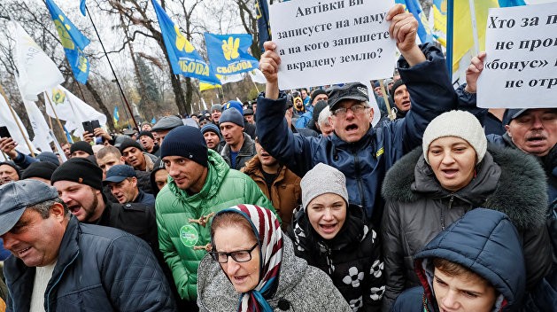 Верховная Рада приняла в первом чтении законопроект об открытии рынка сельскохозяйственных земель