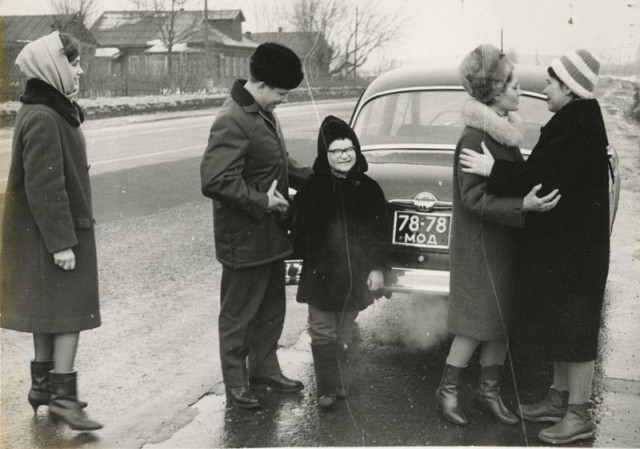 Фотохроника "загнивающего совка". Часть 10