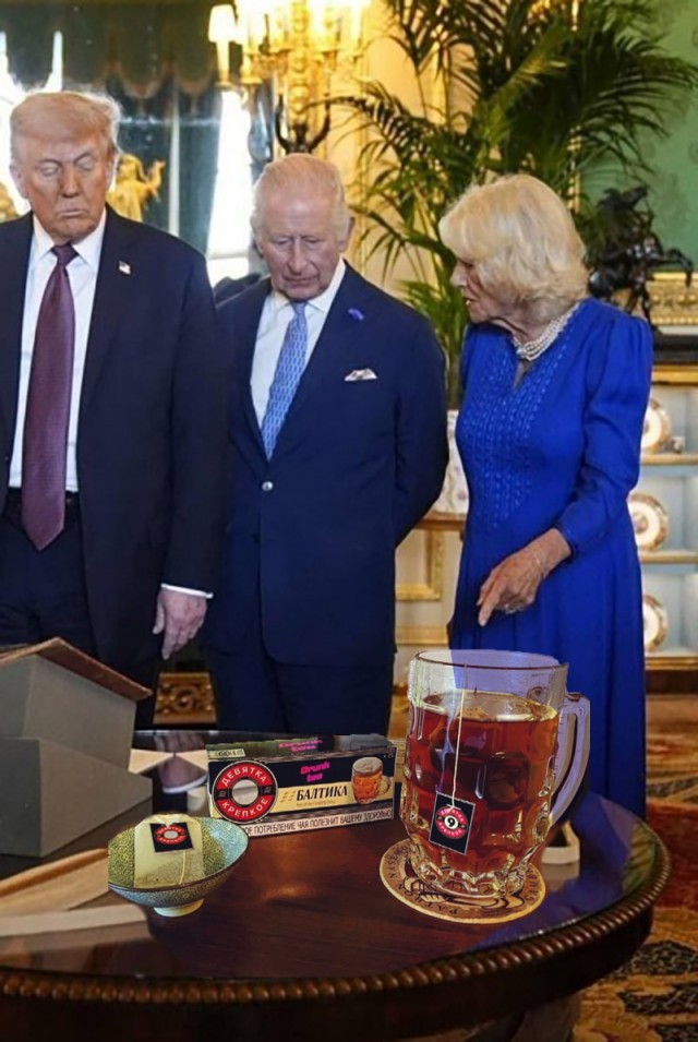 Дональд и Мелания Трамп вчера покинули Великобританию