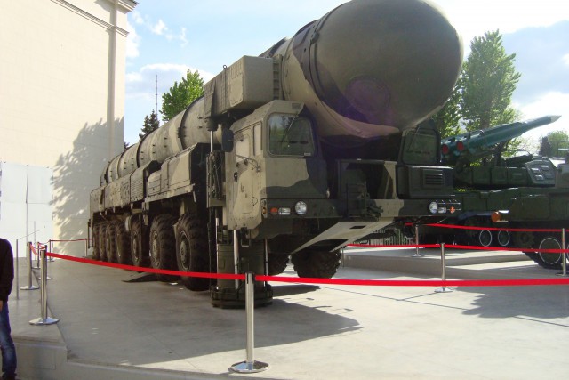 Выставка современного вооружения на ВДНХ 2015.