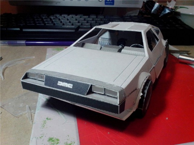 DeLorean DMC-12