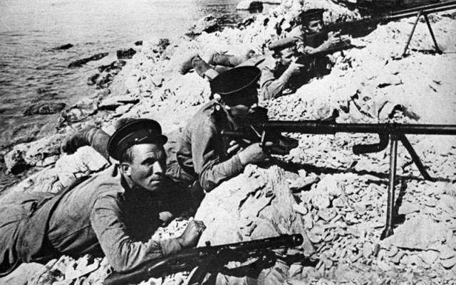 История в фотографиях