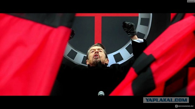 Сенатор внес законопроект об арестах за неуважение к власти в интернете