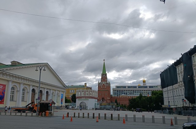 Двое, поэтический батл