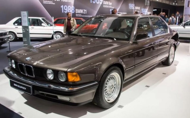 BMW E32 с двигателем V16 – безумный концепт, который так и не пошел в серию