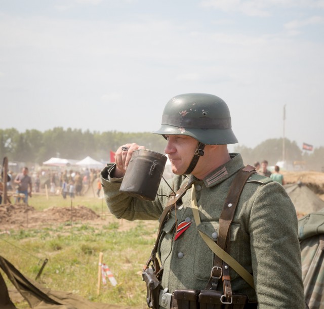 От поражения до победы. 1941-1944 реконструкция.