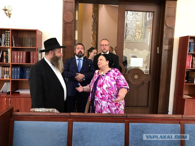 В Императорском доме Романовых заявили о безумии Натальи Поклонской