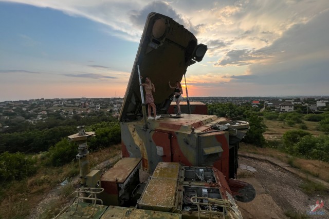 Как такое можно было оставить? Объясняю, почему забросили позицию С-300 в Крыму и кому она принадлежала