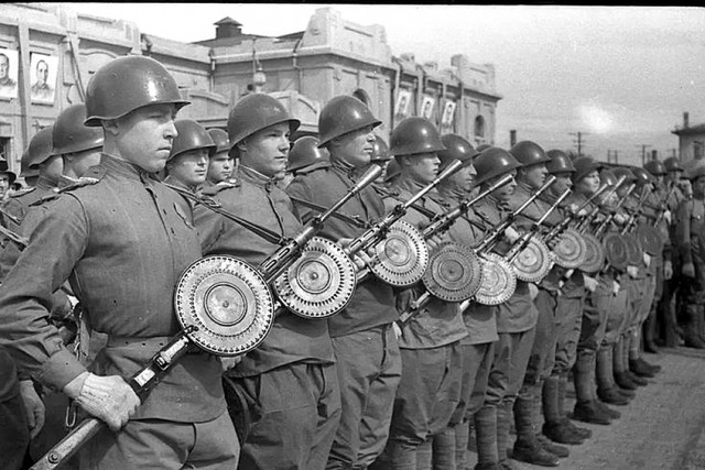 Парад Победы над Японией в Харбине, 1945 год