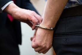 Мужчину приговорили к тюремному сроку за раскрытие измены жены