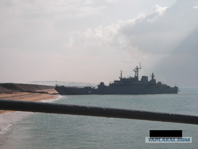 В Средиземное море отправили российский флот!