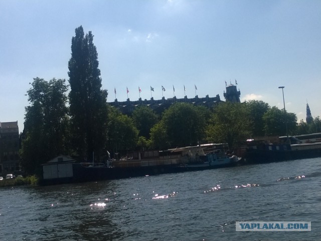 Амстердам. ХХХ