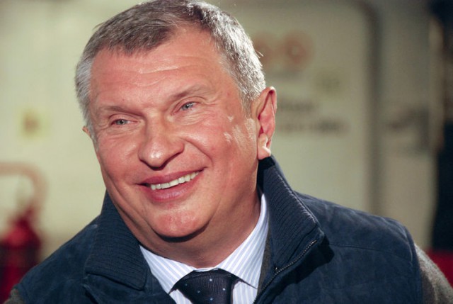 Так скажу: зачем мне орден? Я согласен на медаль.