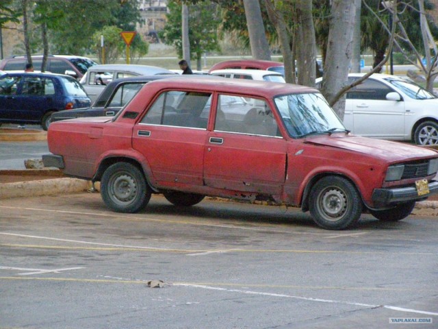 Экскурсия по кубинскому автопрому