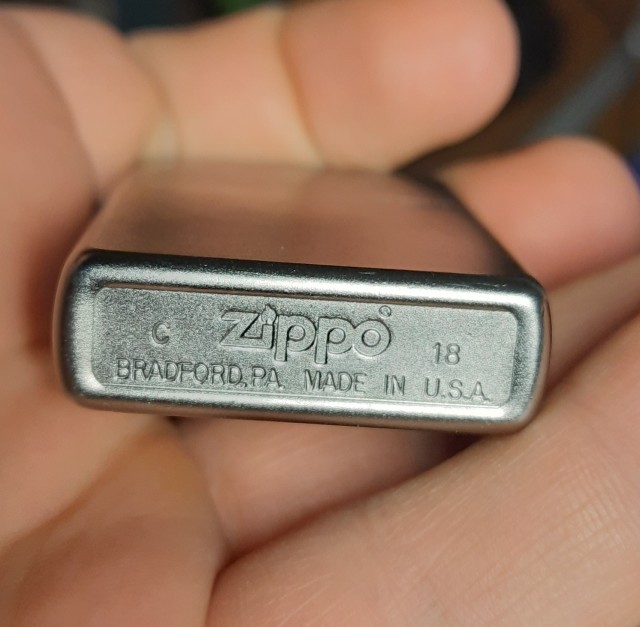 Зрелость и молодость (про zippo)