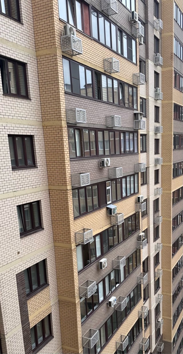 Решение принято: россиян заставят снять кондиционеры и не разрешат устанавливать новые