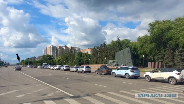 Как мэр Воронежа заправлялся
