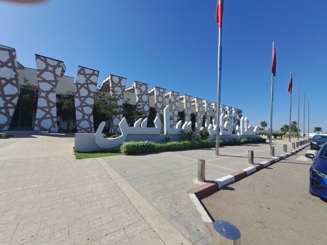 Заморочились на Марокко...