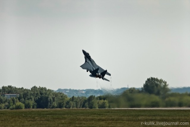 МАКС 2011