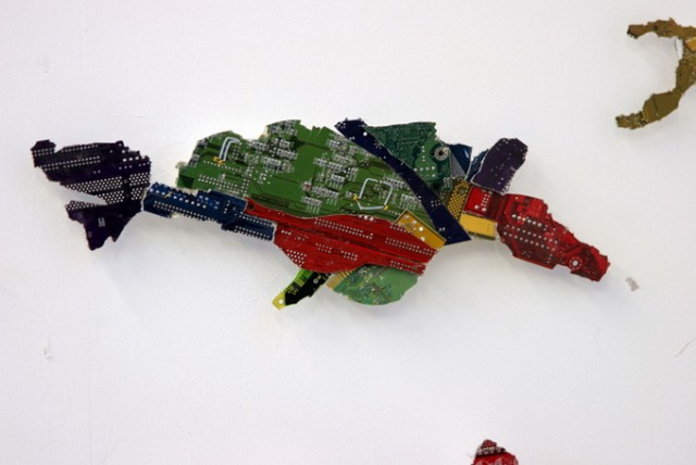 Карта мира из микросхем