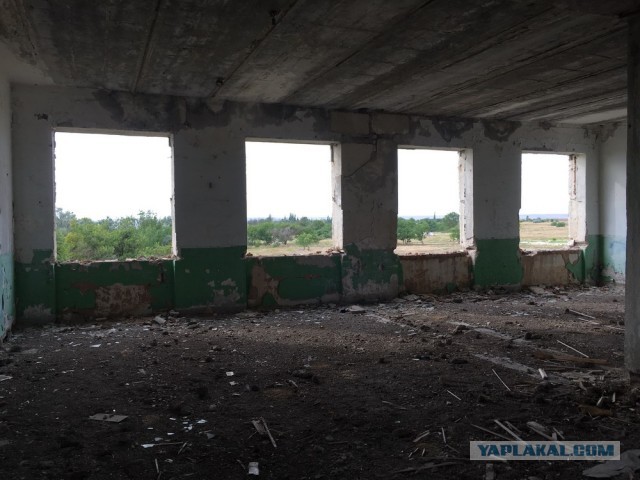 Заброшенная воинская часть на Донузлав