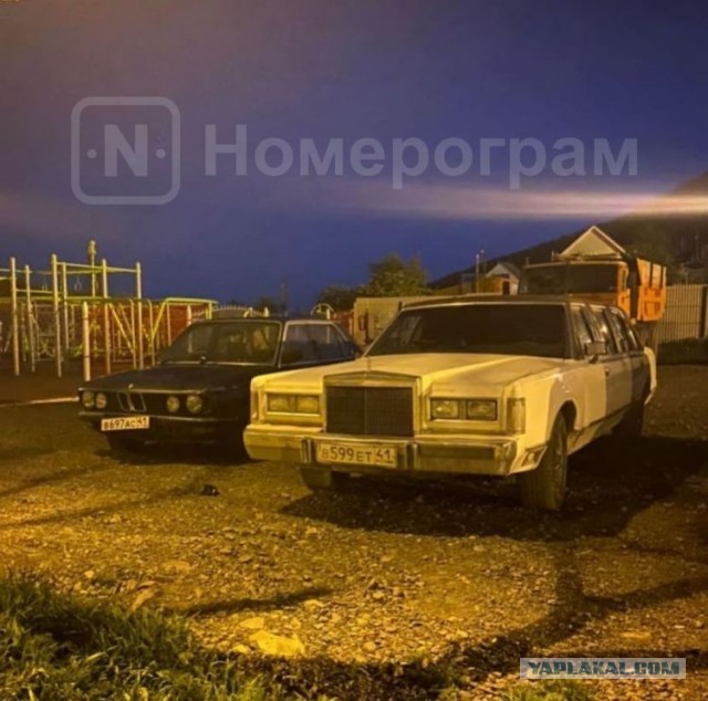 Странная история.