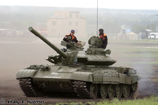 Украинские артиллеристы под Бахмутом начали применять 85-мм советские дивизионные пушки Д-44
