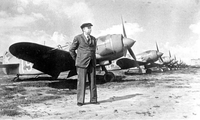 Фотографии из прошлого нашей страны - 44