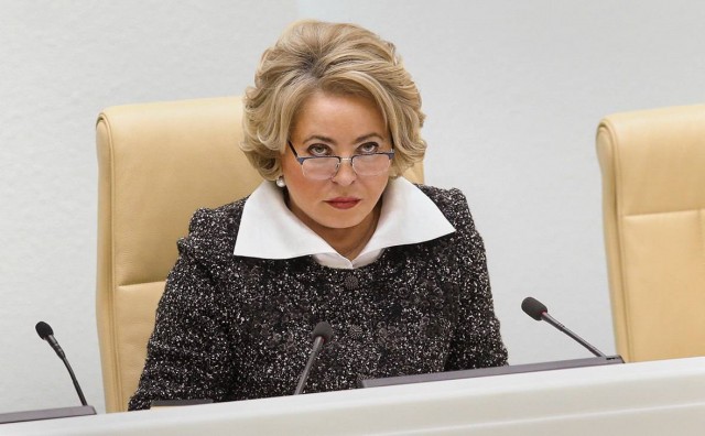 Матвиенко: в низкой рождаемости виноваты производители детского питания
