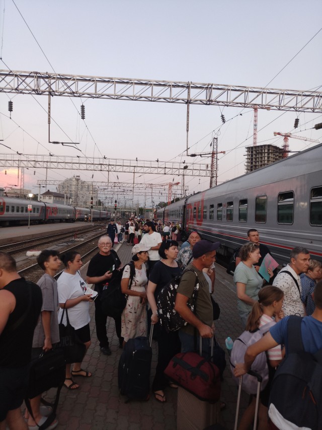 Сегодня была тема, что на море нет людей.