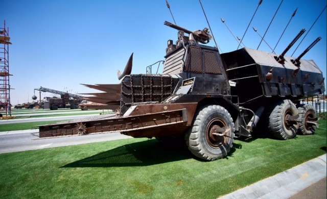 «Чувствую себя как в фильме «Безумный Макс»!»