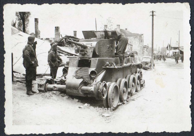 Дороги войны. 1941.