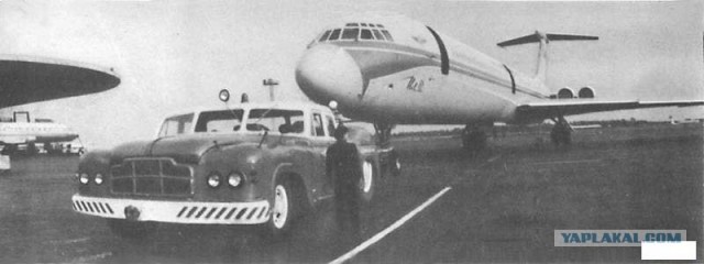 Летающе-толкающий Audi Q7 на МАКСе