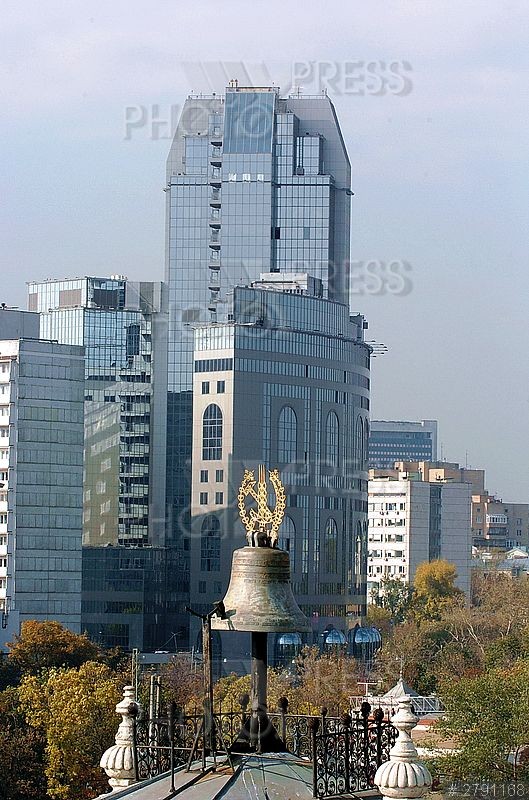 Офисы двух ЖД компаний