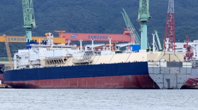 Россия построила свой первый газовоз арктического класса "Алексей Косыгин"