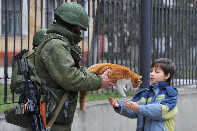 Памятник "Вежливым людям"