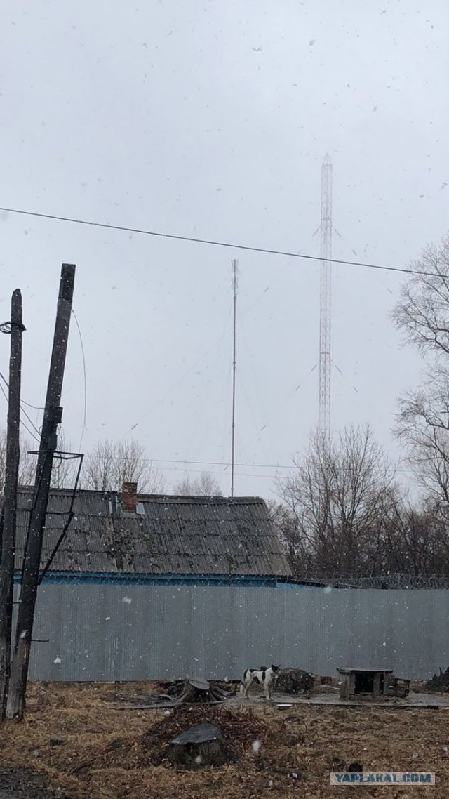 Вертолет Ми-8 упал на одну из улиц Хабаровска