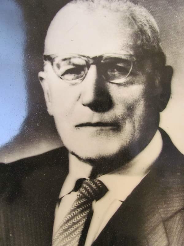 Это - могучий Человек, коллеги!